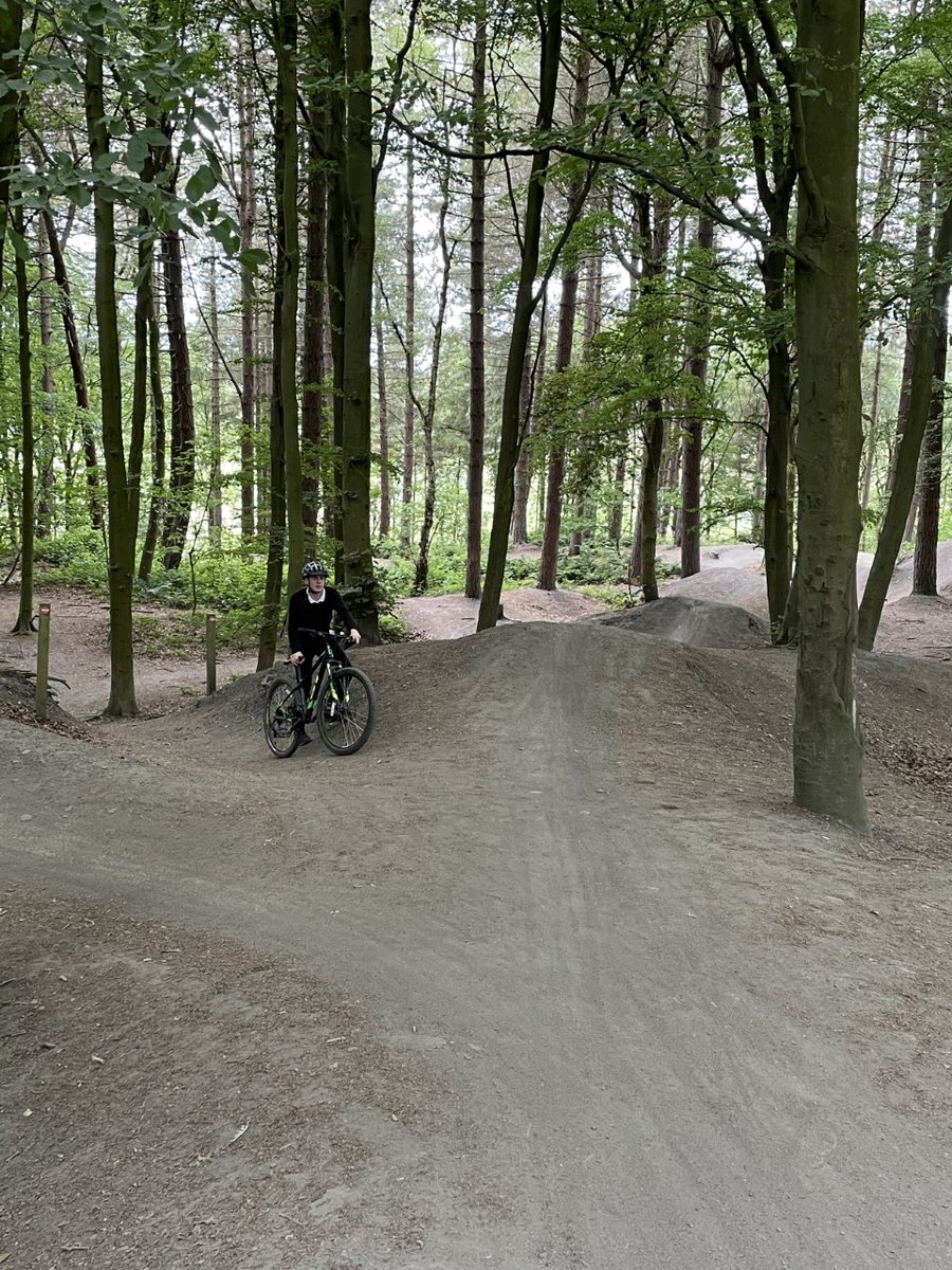 PenkfordSchool's tweet photo. KS3 &amp; 4 Mountain biking around #Bickerstaffe focusing on core skills - balance, body position, cornering and roll down as well as promoting the @mentalhealth and #mentalwellbeing benefits of outdoor exercise. https://t.co/RBT4tfTAel