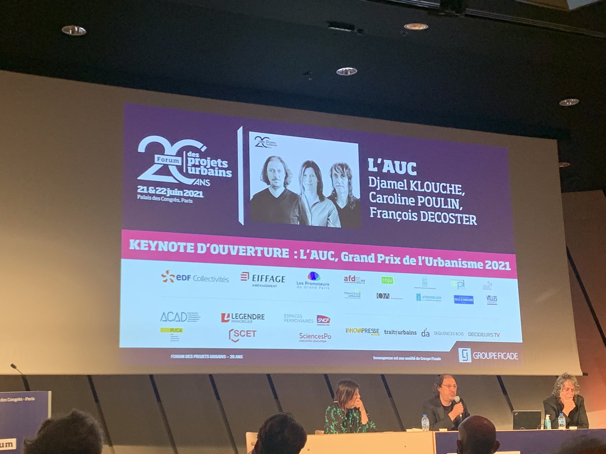 CognardGaetan's tweet photo. Respiration intellectuelle, présence, au titre d’#oppidea, au 20 ème Forum des projets urbains avec Annette Laigneau.
Anticiper les usages et donc repenser la Cité de demain face aux défis environnementaux, sanitaires, démocratiques et économiques.
➡️ https://t.co/E8mzPmxhv9 https://t.co/VqhJAvGsrb