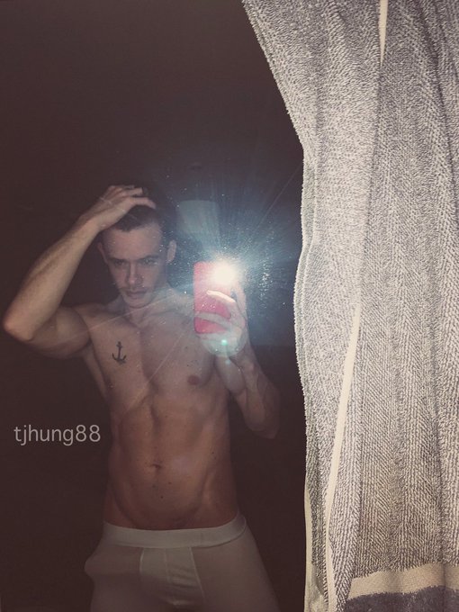 Big dick problems ??? https://t.co/QX0CJE69Mh