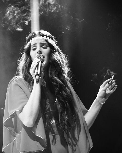 lustforpablo's tweet photo. Happy birthday Lana !! 🥂
Thank you for everything u do. I couldn't imagine my life without ur music. 
I will love u till the end of time.
#HappyBirthdayLanaDelRey https://t.co/AG3k6xUZly