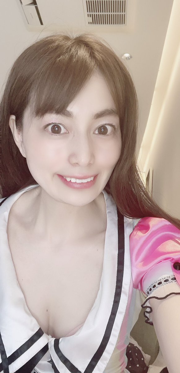 hanakurajumi's tweet image. 19時まで緩くビゴかSHOWROOM配信します🥰#BlGO #SHOWROOM