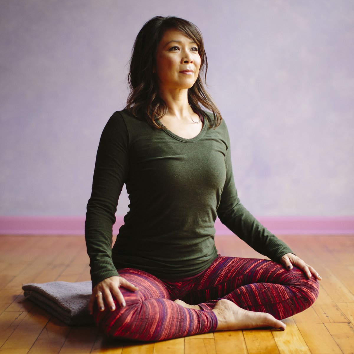 MaevaEdiciones's tweet photo. Hoy #DiaInternacionalDelYoga con Happy Yoga, una guía ilustrada y accesible para cualquier persona, en cualquier lugar y en cualquier momento.
El yoga crea hábitos saludables para ayudarnos a vivir con menos dolor y con más felicidad.
https://t.co/63KwO0loXU  
@christinechen_ https://t.co/2vVBKTHsNs