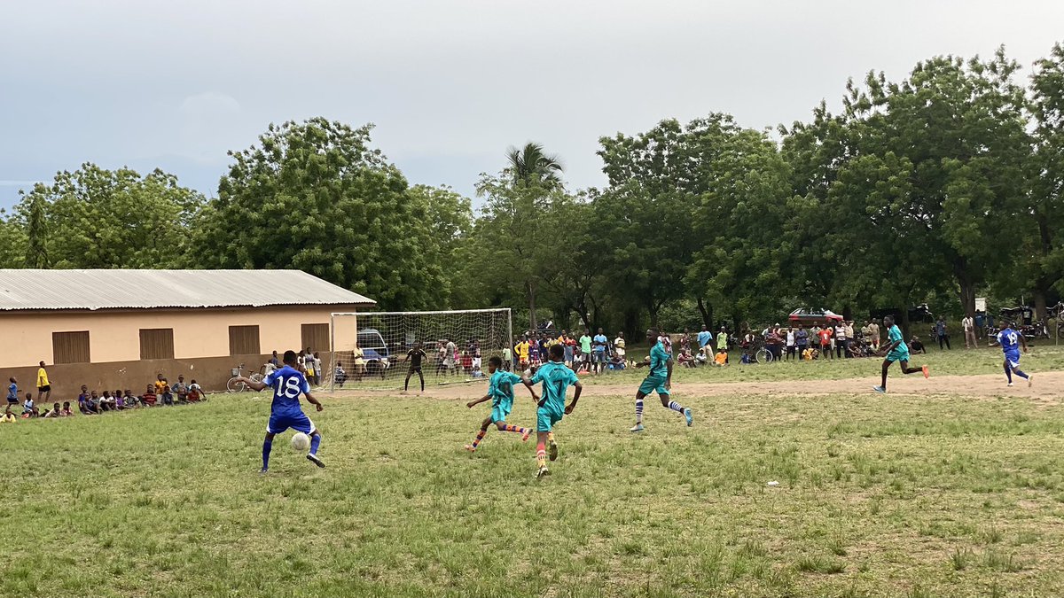 EzeSportingClub's tweet photo. Full Time 

Royal Avengers U-17 1-3 Eze Sporting Club U-17 (Blue) 

The lads were on 🔥
Great victory.✌🏻 https://t.co/gChiqAkckq