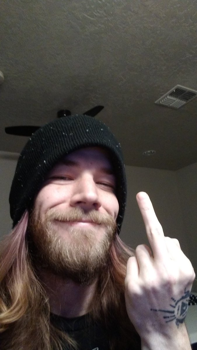 Yup I'm still an asshole, that smile tho🤔