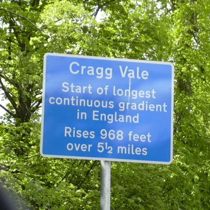 Tuesday Ride 22 June
This week's ride is the Cragg Vale special.  It is arguably the longest continuous ascent in England, climbing 968 feet over 5.5 miles.
We'll be taking it at a steady pace and hopefully get an ice cream at the top.
Approx. 45 miles.