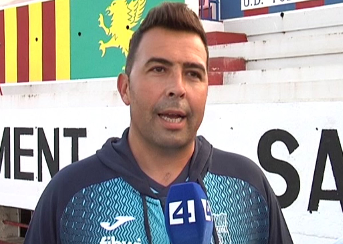 A las 21 horas en  @Canal4televisio analizamos lo ocurrido en el fútbol de Ca Nostra esta temporada con <a href="/Carlos_Mtinez76/">Carlos Martinez</a> <a href="/playasdcalvia/">Platges de Calvià</a>, <a href="/Nicolopezvidal/">nico lopez vidal</a> <a href="/CD_Llosetense/">CD Llosetense</a> y <a href="/oscar_troya/">oscar troya</a> ex <a href="/udpoblense/">U.D. Poblense</a>. Todo con <a href="/TomeuTerrasa/">Tomeu Terrasa</a>