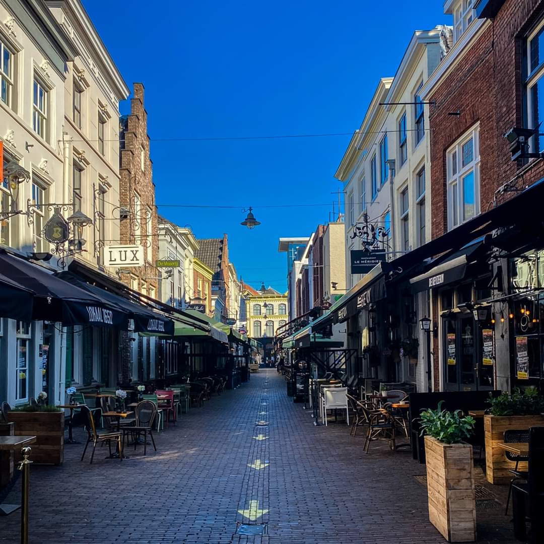 Om  nog op het terras: boetes voor cafés in Den Bosch ..