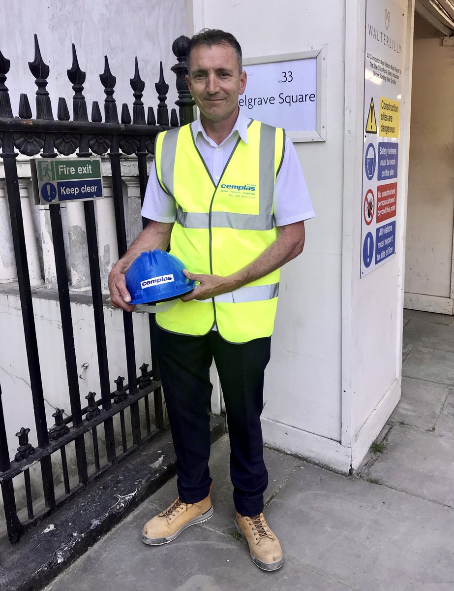 🎉 GREAT NEWS TO START OUR WEEK 🎉
#Cemplas is delighted to announce that George Clark, who has been one of our structural #waterproofing technicians for over 25 years, has been promoted to Contracts Supervisor.
#Congratulations George🍾👏🏼
#team #repair #protect #transform