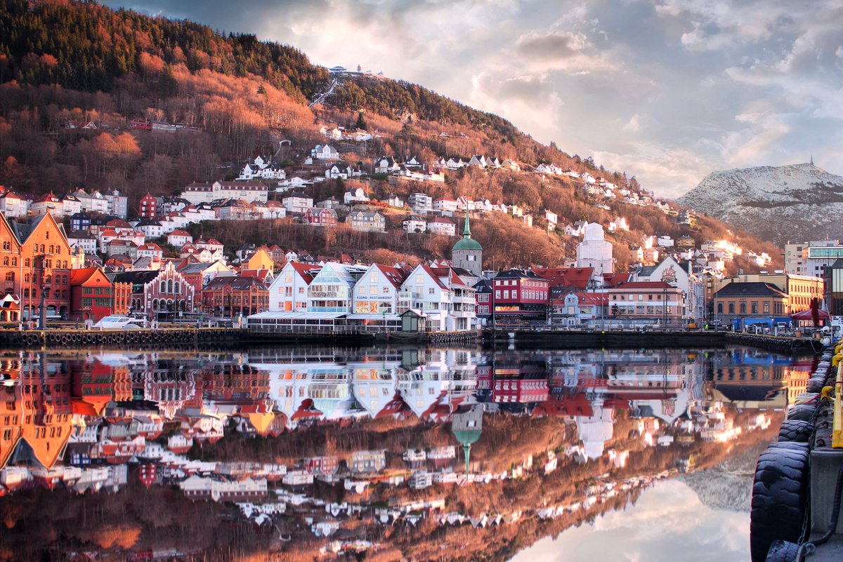 Bergen turned 950 years old in 2020. Check out the video: This is Bergen. <a href="/visitBergen/">visitBergen</a>
Register for  #ECTMIH2021 and visit this UNESCO world heritage city virtually. ectmih2021.no
