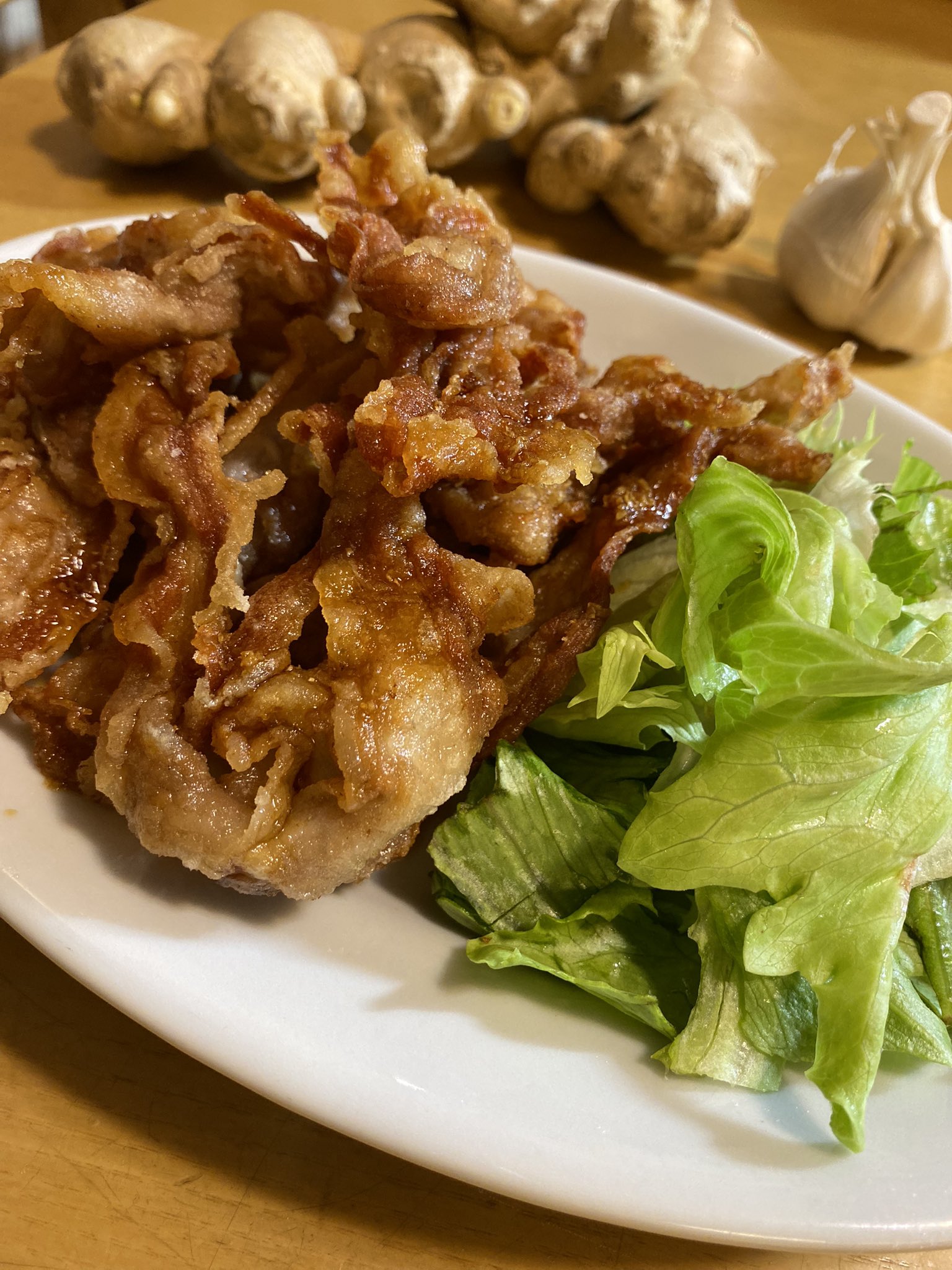 ことぶき食堂 荻窪 豚からは 豚肩ロースブロック 豚バラ薄切り ロース ラード サラダ油に代用するとご家庭でも簡単に作れます お肉が薄切りの場合 あえて何枚かを重ねてくしゅっとさせるとタレがしみやすくて こちらは 高知水田農園さんの立派な生姜