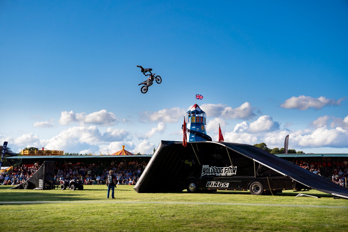 Chatsworth Country Fair (@chatsworthcfair) on Twitter photo Following the recent announcement regarding the extension of Covid restrictions beyond 21 June, it is with great disappointment that we have taken the decision to cancel the 2021 Chatsworth Country Fair, due to be held on 3-5 September. For more details: chatsworth.org/events/chatswo… Following the recent announcement regarding the extension of Covid restrictions beyond 21 June, it is with great disappointment that we have taken the decision to cancel the 2021 Chatsworth Country Fair, due to be held on 3-5 September. For more details: chatsworth.org/events/chatswo…