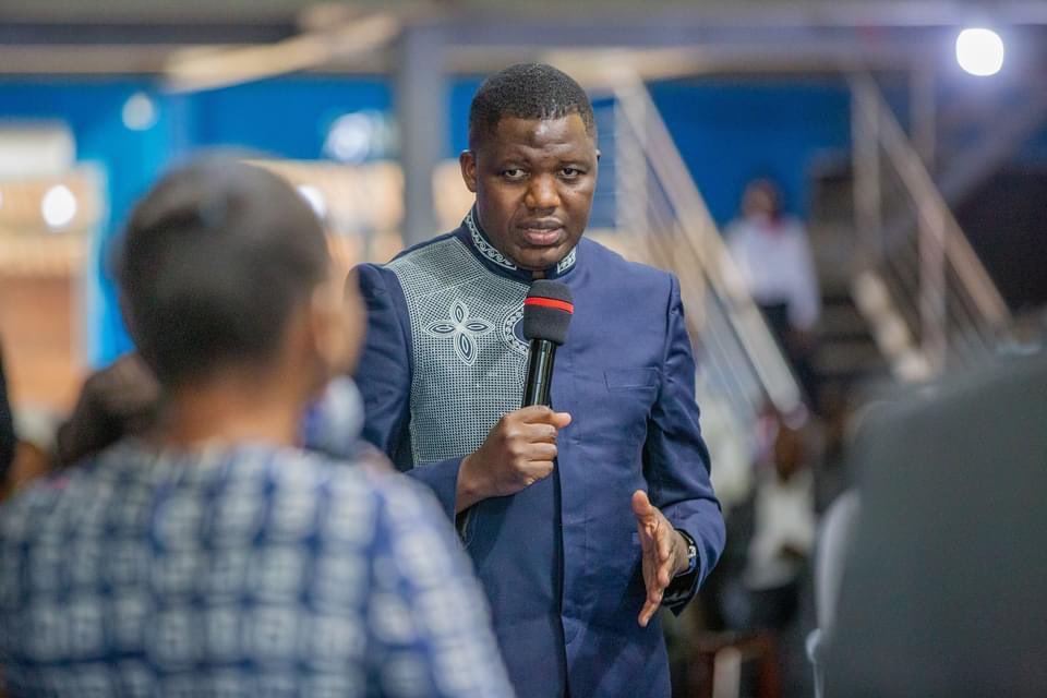 ApostleSundayS's tweet photo. Your mouth is your lifeline. https://t.co/zuxnL33PHr