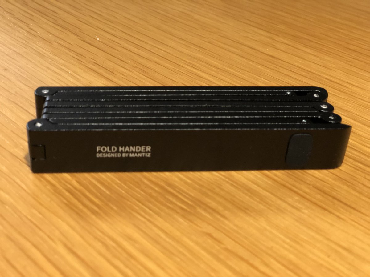 techmech_'s tweet photo. 忘れたころ(4か月遅れ)にやってくるKickstarter
今回は小さくたためるPCスタンド
早速明日から使ってみるか
#kickstarter #PCStand https://t.co/s6JEWZtXuH