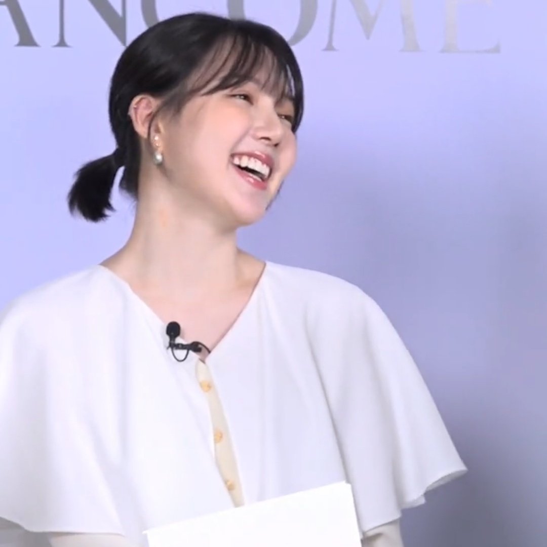 _mademydayz's tweet photo. Jung Yerin. 🤍 https://t.co/7NPjcmC7HE