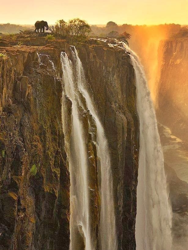 Victoria Falls.. in Zimbabwe 🇿🇼 are the most spectacular part of the course of the Zambezi River - the largest waterfall in the world, with a length of 1708 m and a height of 99 Meters.. (click to see the whole picture)
