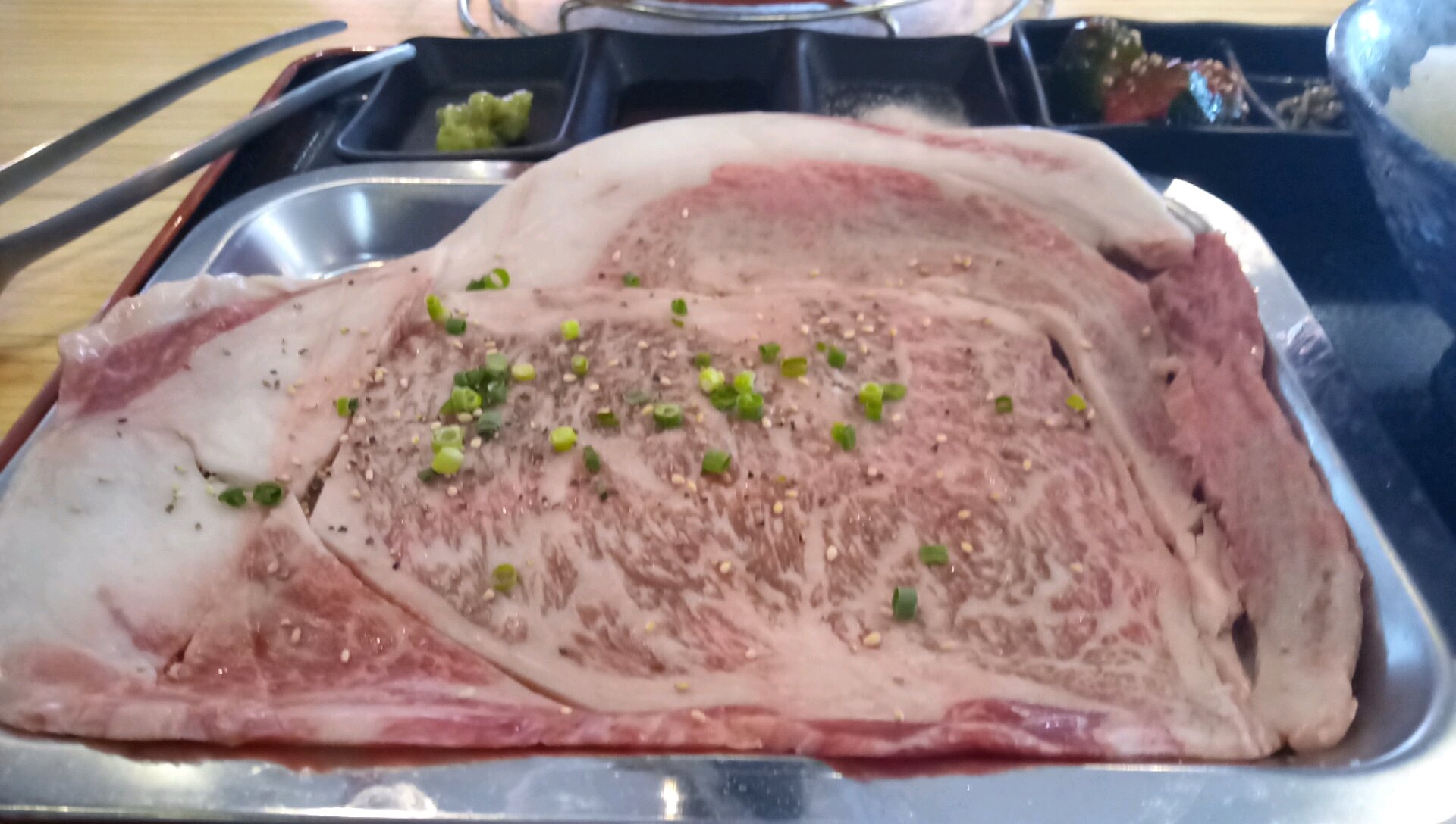 Tommy3 南砂町の新しくできた焼肉 匠でランチ 気になっていたサーロインを頼みました 0から250はありそうなa5和牛 これで00円 サービスメニュー以外の何物でもありません 南砂町 匠 サーロイン 焼肉 南砂 黒毛和牛 T Co Npol7vwhji