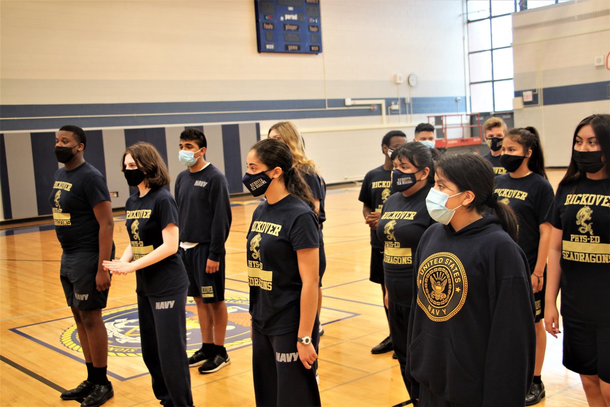 RickoverNavalHS's tweet photo. Thrilled to have cadets back in the building for Basic Leadership Training! In addition to lessons & PT, they headed to Portage Park where they learned to orienteer with compasses! #BasicLeadershipTraining #Orienteering @JrotcCps @ChiPubSchools https://t.co/uV6E9qSh0H