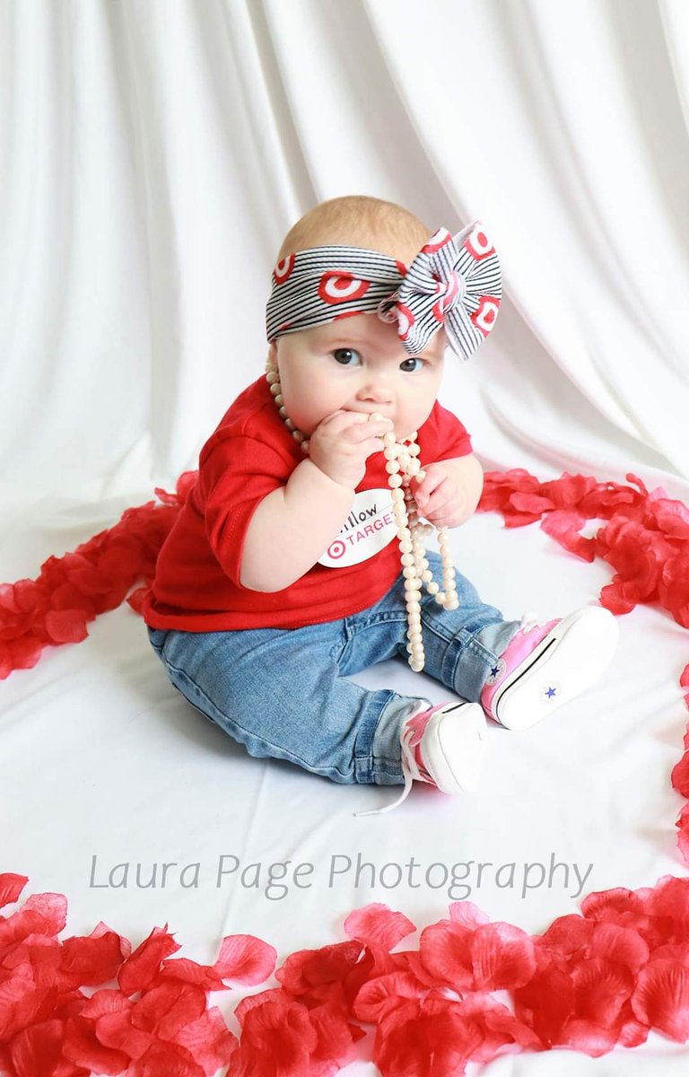 Cutest <a href="/Target/">Target</a> team member ever ♥️♥️♥️