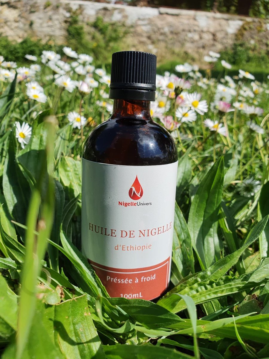 NigelleU's tweet photo. 🩸N’hésitez pas, pour la barbe aussi :

Notre Huile de Nigelle a énormément de bienfait, c’est le moment de vous lancer ! 

https://t.co/eBOKTgE6tn https://t.co/d4BdUnGx3y