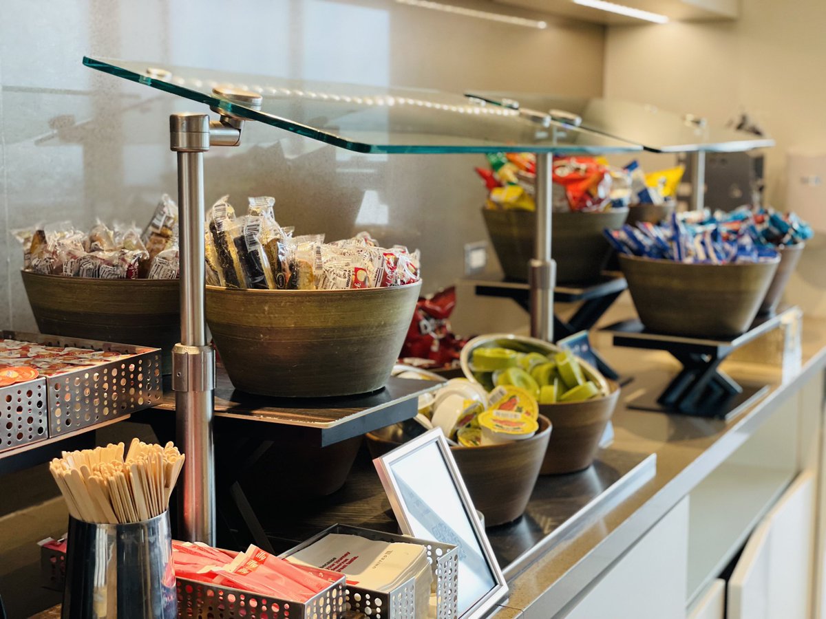 Kirsten Perliski (@kirstenperliski) on Twitter photo Closing out June strong with our final ORD United Club re-opening in Terminal 2! A huge thank you to our local teams in making this happen ๐๐ผ๐๐ผ @thanhyves <a href="/alexanderdorow/">Alex Dorow</a> @jenny_connett <a href="/6Souhier/">Souhier</a> <a href="/GrewalMandee/">Mandeep Grewal</a> <a href="/weareunited/">We Are United</a> Closing out June strong with our final ORD United Club re-opening in Terminal 2! A huge thank you to our local teams in making this happen ๐๐ผ๐๐ผ @thanhyves <a href="/alexanderdorow/">Alex Dorow</a> @jenny_connett <a href="/6Souhier/">Souhier</a> <a href="/GrewalMandee/">Mandeep Grewal</a> <a href="/weareunited/">We Are United</a>
