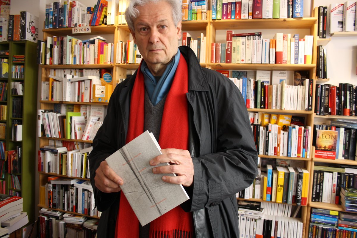 Grand Prix de Poésie de l'Académie Française à Claude Royet-Journoud, pour l'ensemble de son œuvre poétique. L'occasion d'écouter le poète parler des livres et de la lecture liminaire.fr/livre-lecture/…