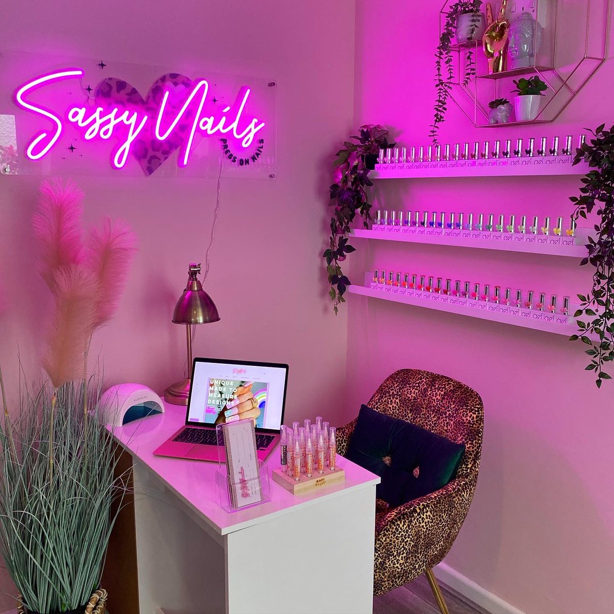 Layla🧞‍♀️ tweet media