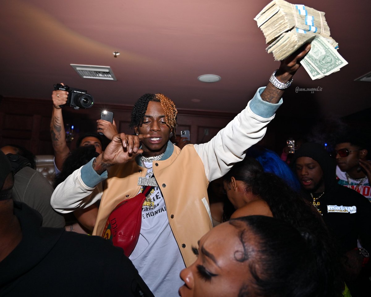 souljaboy's tweet photo. Summer time winter time lil bitch we outside 💵 ☝🏾🎉 https://t.co/0icqYSc3fk