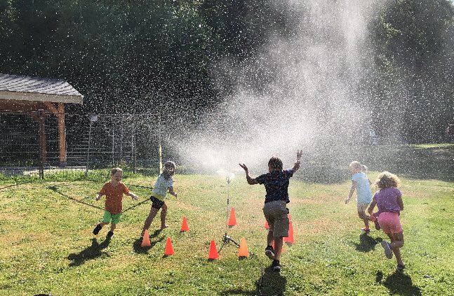 Keeping cool the best way we know how! @sd47_board #hotdays #coolkids