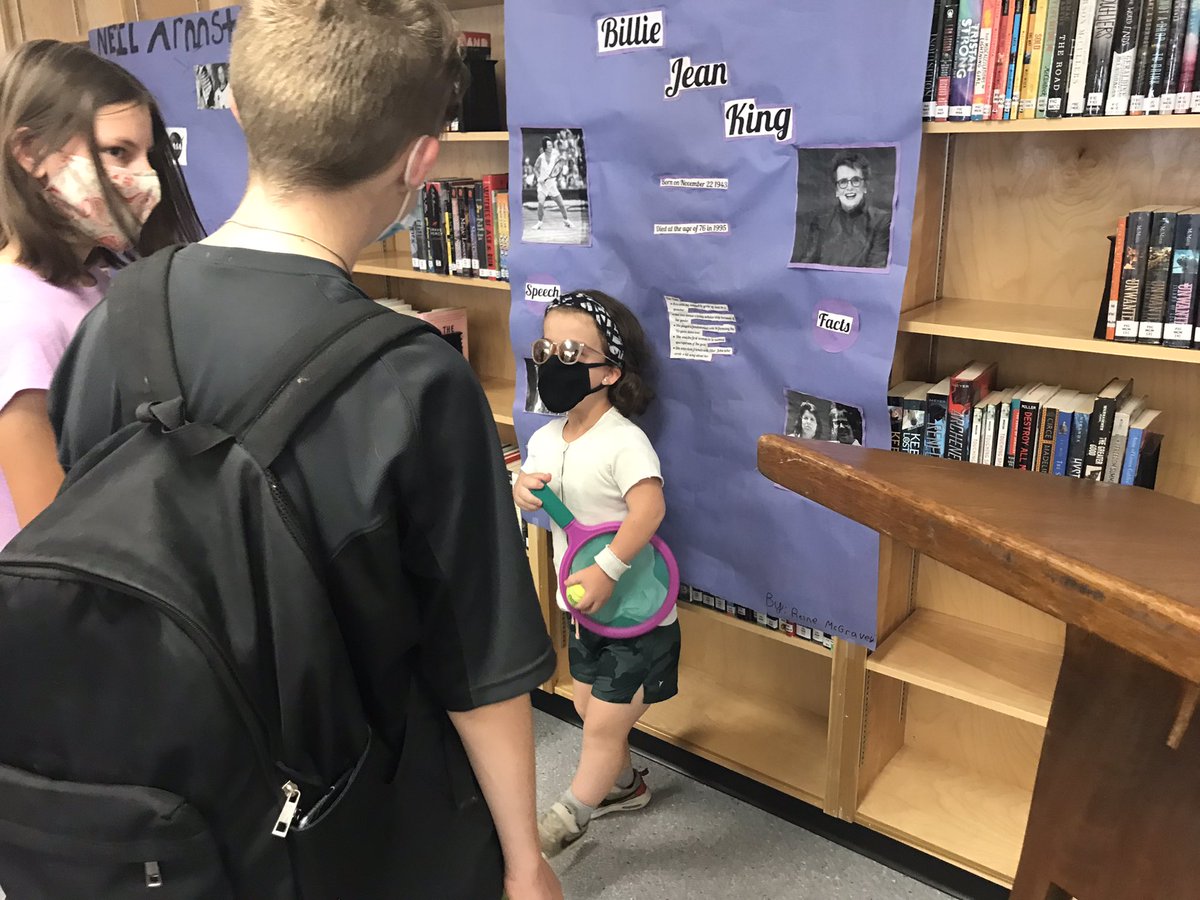 barrsec's tweet photo. Today is an important day. Grade 7 class GRIT projects (wax museum research project - who do you want to learn about?) and grade 8-12 individual passion projects are showcased today. 

Even the heat doesn’t stop a Cougar! 

#itisagreatdaytobeacougar https://t.co/y9ekHR5Keb