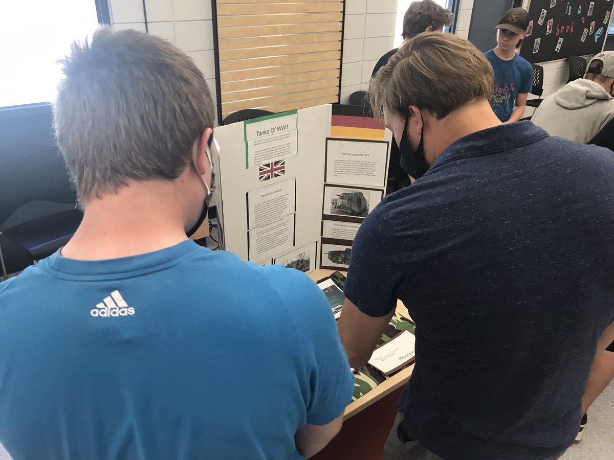 barrsec's tweet photo. Today is an important day. Grade 7 class GRIT projects (wax museum research project - who do you want to learn about?) and grade 8-12 individual passion projects are showcased today. 

Even the heat doesn’t stop a Cougar! 

#itisagreatdaytobeacougar https://t.co/y9ekHR5Keb