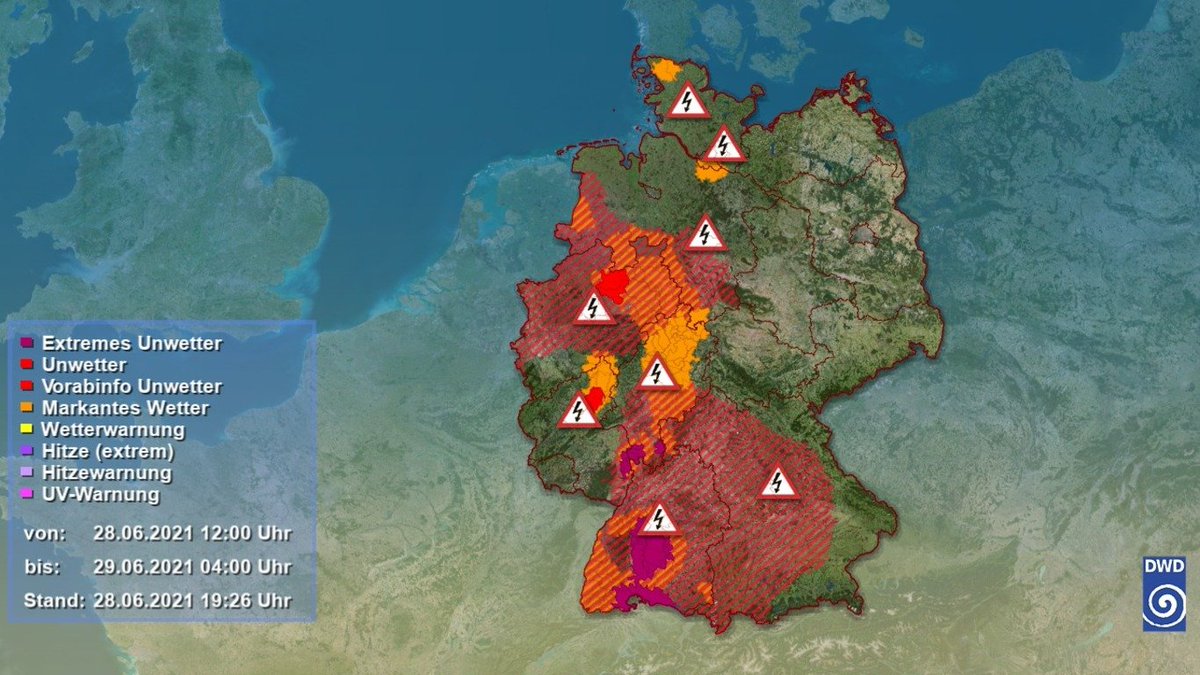 Einiges los in der Wetterküche. Wie schaut es denn im Moment bei Euch so aus? 

Wie immer gilt, #Warnungen beachten!

#Unwetter #Gewitter #Hagel