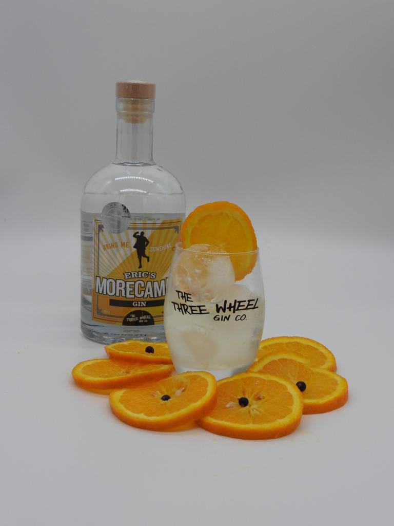 “Bring me sunshine” A wonderful handcrafted gin made with fresh citrus fruits….. distilled on the edge of the Morecambe bay #morecambe #smallbatch #distillery #gin #ginandtonic