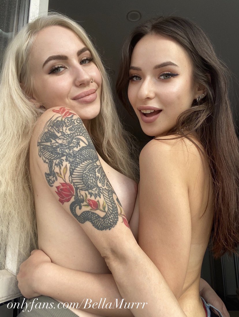 I had a shooting with @bloomlambie yesterday! It was a hard one but we did it 💪🏻 I’m editing sort of a blog about this shooting, what do you think about this format? https://t.co/f6reD9hiXK