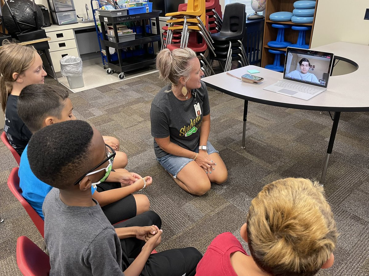 Sallee Clark 💜 tweet media