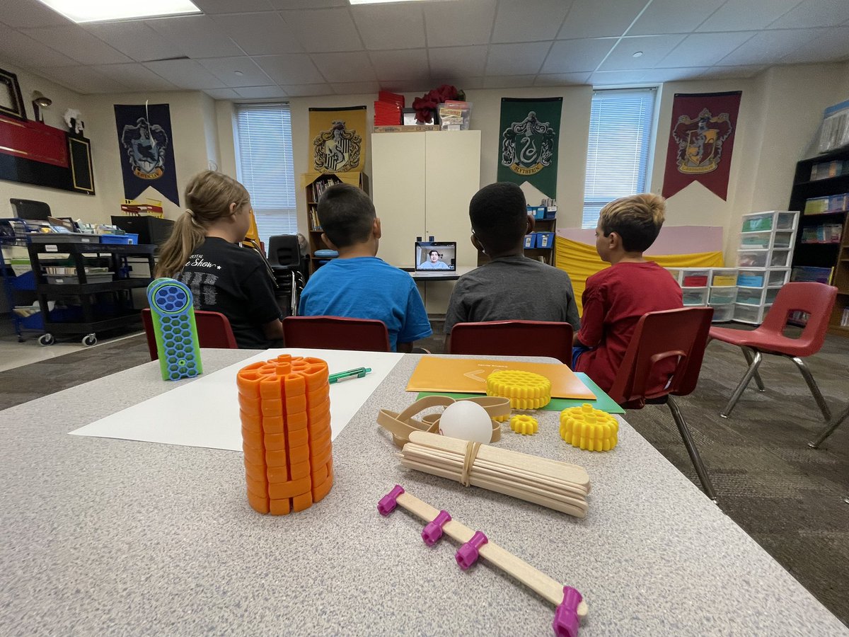 Sallee Clark 💜 tweet media