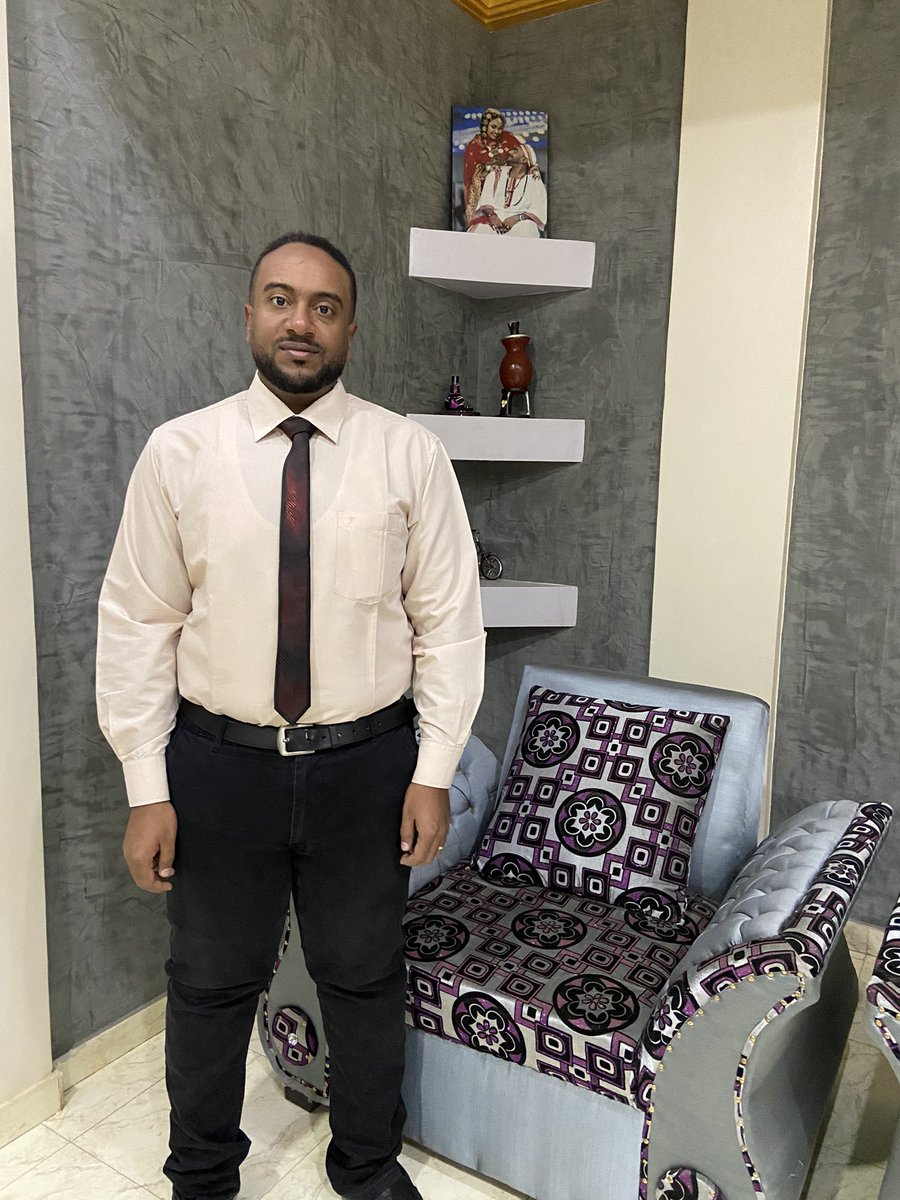 DrMohamed_MD's tweet photo. الحمدلله دائما و ابدا 😍
Clinical MD of trauma and orthopaedic surgery 🦴👨🏽‍🔬
اخصائي جراحة العظام و الاصابات
مع الحبوووب @IdreesWaqqas https://t.co/FEjhFH4HzZ