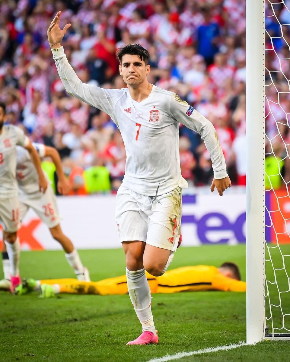 MotivacionesF's tweet photo. El mejor jugador del partido, callando a todos sus críticos. https://t.co/huuV8UMmrd