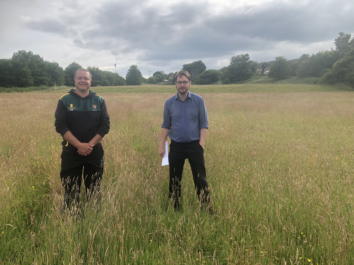 Good to catch up with <a href="/LlandarcyCC/">LlandarcyCC</a> and their continued search for a ground. Looking forward to working with <a href="/Plaid_Cymru/">Plaid Cymru 🏴󠁧󠁢󠁷󠁬󠁳󠁿</a> local Councilor Jo Hales and <a href="/NPTCouncil/">Neath Port Talbot Council</a> to help facilitate this process. #cricketfamily #communjtyfirst