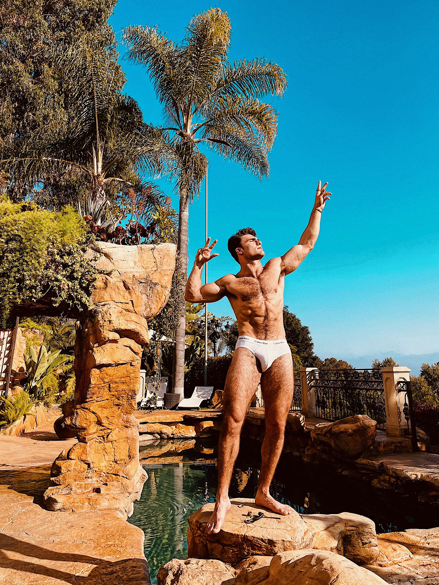 E4_WB7KVIAYILkZ?format=jpg&name=large