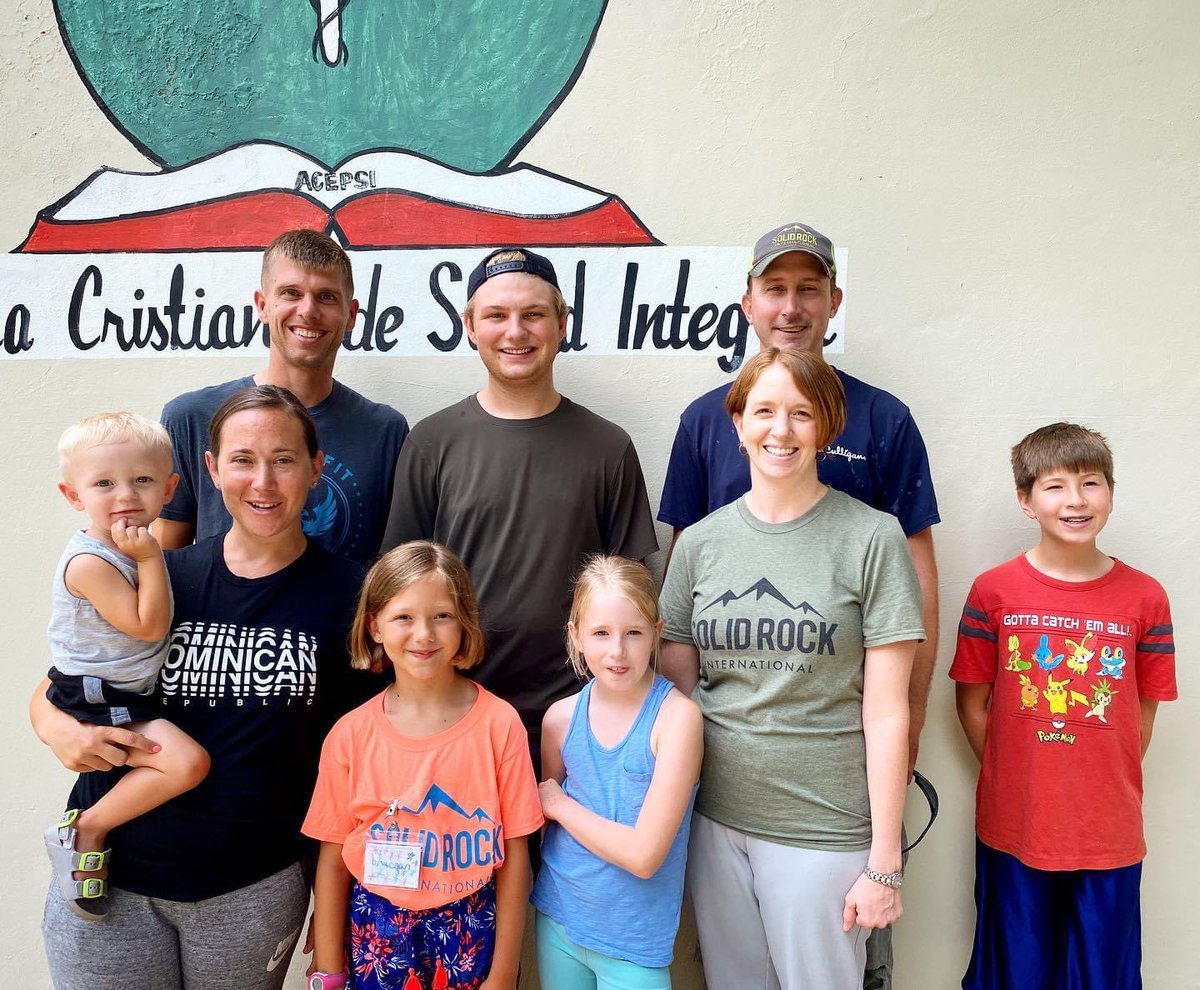 SolidRockIntl's tweet image. The gang’s all here! Today we are praising God that our complete North American missionary staff is back together again in San Juan de la Maguana. Feel free to let this crew know how much they are loved!