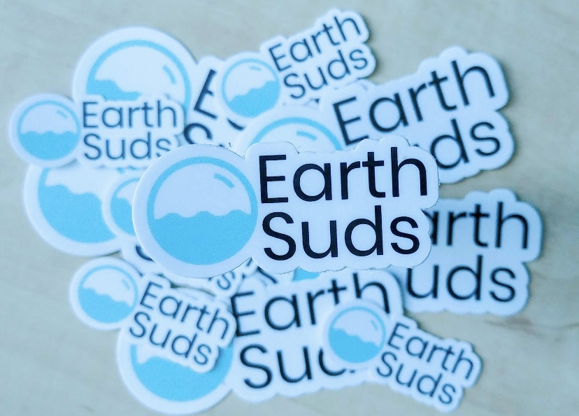 What’s your favourite social media platform ... TikTok, Instagram, Facebook or Twitter? 📸🤳

Also, EarthSuds wants to wish you a Happy Monday and to have wonderful week! 🥳