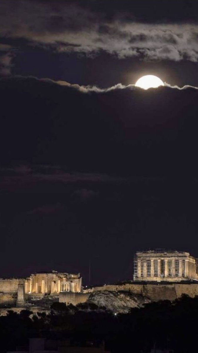 Architectolder's tweet image. Icon of Greece under the Full Moon. #Hightrust.