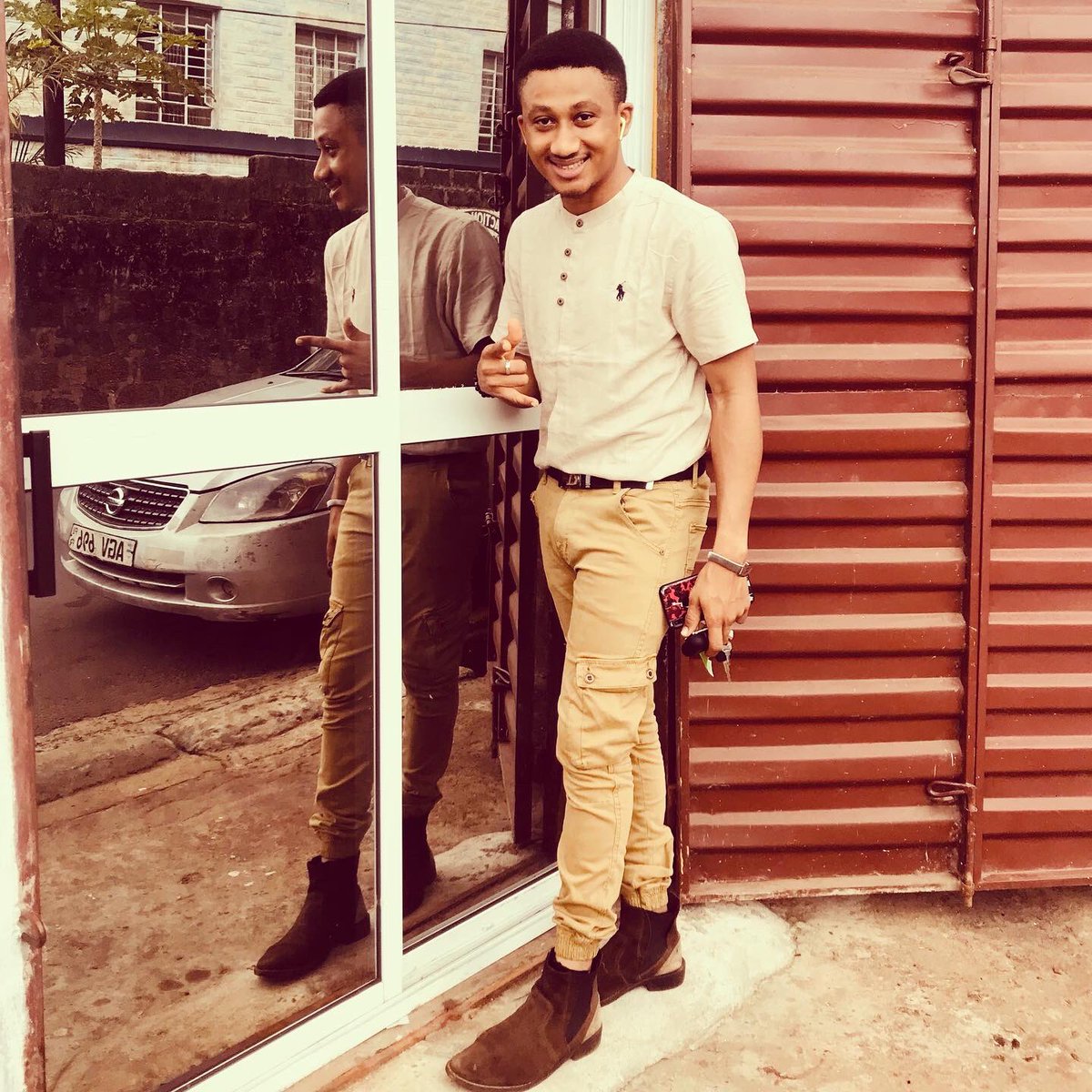 PrinceRalfordo's tweet photo. “Free your heart from any hatred. Free your mind from any worries. Live simply, Give More and Expect less.”

#Freetown #SierraLeone #SaloneTwitter

#fepoHOST #SLAdverts #SMETvLive #SLYoungStars
#LovelyRal #PrinceRalfordo #Ralfordo #eLLaRR #TeamRRB #AmbIngRRB #TeameLLaRR https://t.co/yIpFOcFTq3