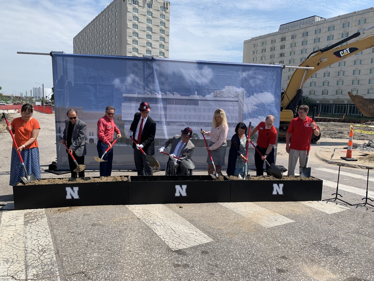 UNLLancePerez's tweet photo. Fantastic to have a formal groundbreaking for @kiewit Hall this morning with @NebEngineering leadership of @NebEngineering and @UNLincoln. Thanks to the support of the Nebraska business and philanthropic communities! #CompleteEngineer https://t.co/6GPSjanXei
