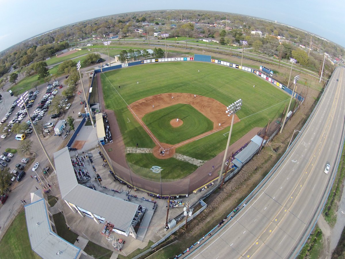 I would like to thank God for giving me this opportunity to continue my academic and baseball career at the Southern University thank you family friends and coaches along the way.#GoJags #WeAreSouthern