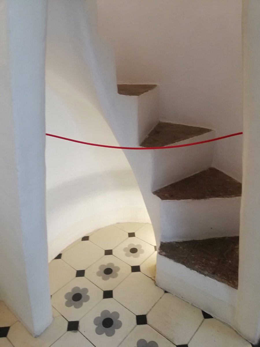 pipiatroni's tweet photo. @JuliaLa00358517 It's wonderful architecture. Dear Julia. It is the greatest expression of imagination.
I'm a Gaudí fan. It's sublime.
Kisses xxxx Guapi 😘💞💖❤️
Everything is beautiful in Gaudi https://t.co/OOTYIj2kKr