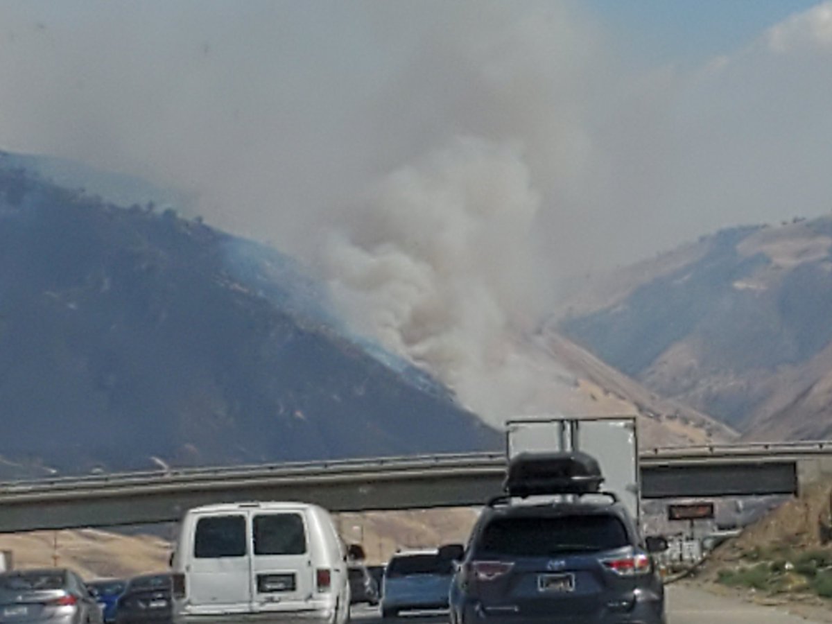 18Cat14's tweet photo. The state is on fire https://t.co/YTmOu2AamI