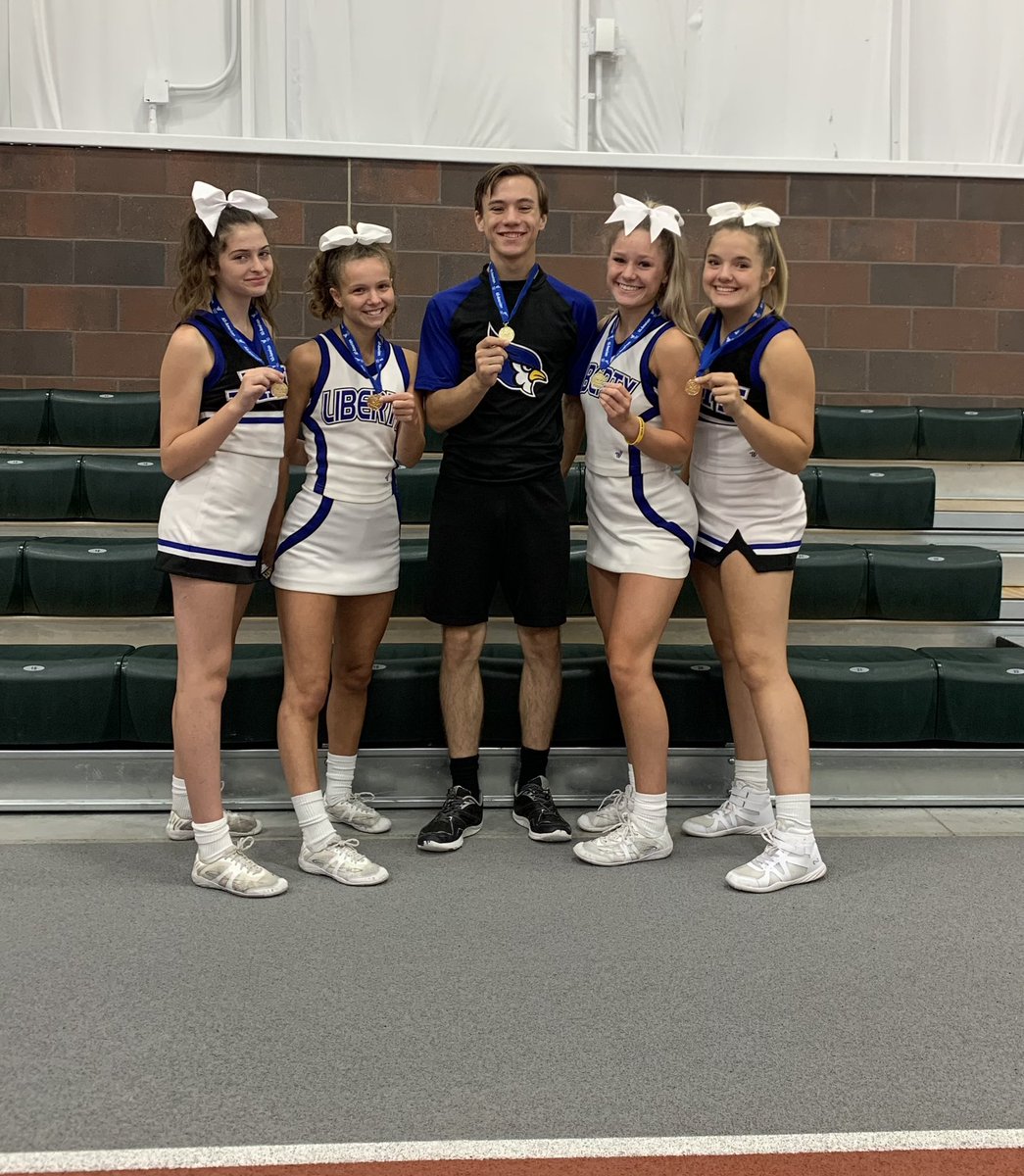 LibertyCheer tweet media