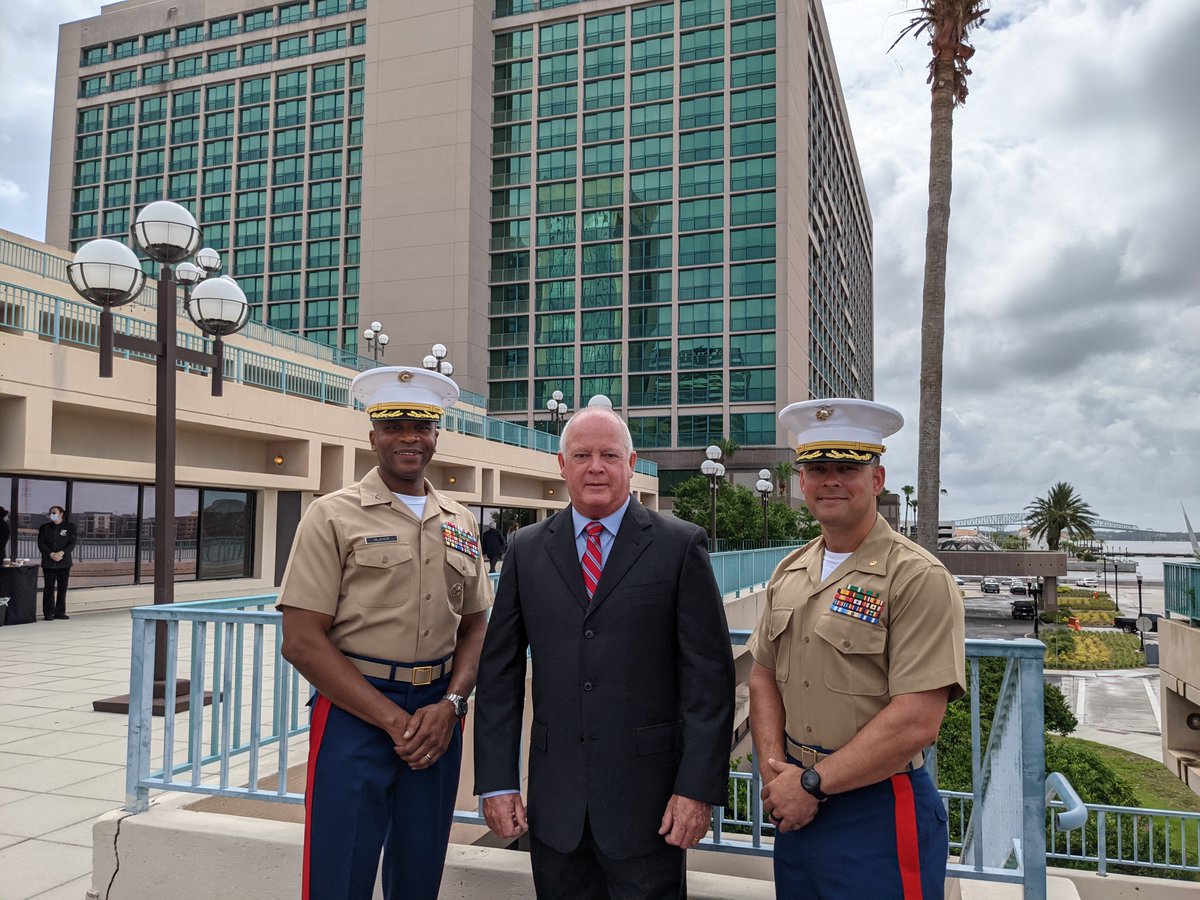 Visit_Jax's tweet photo. Thank you @USMarineCorps for choosing Jacksonville and the @HyattJAXX Hotel as the East Coast site for Operation ROM, quarantining thousands of Marine recruits to ensure COVID safety before they were transported to Paris Island for the completion of boot camp. https://t.co/DnQjQrEQo5