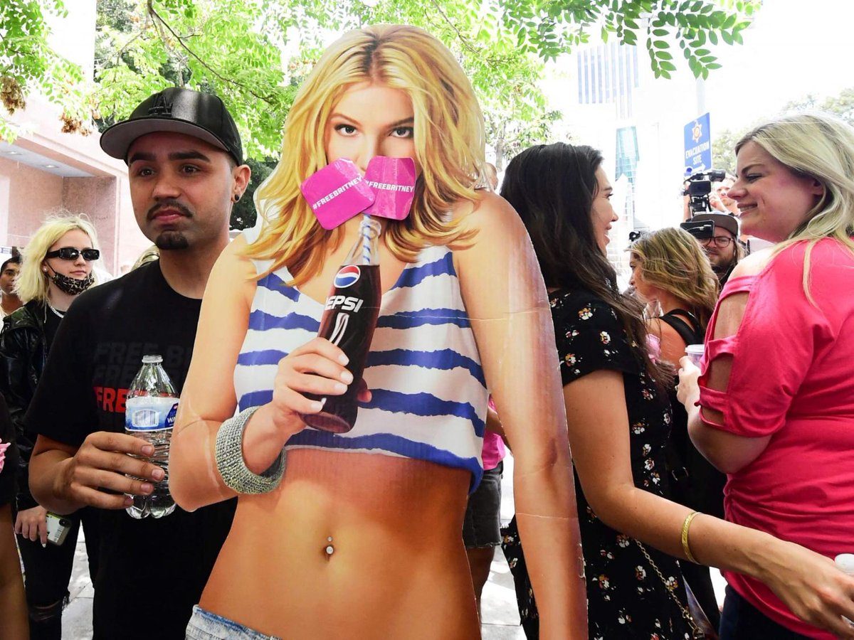 Britney Spears wanted to have a baby girl, ex boyfriend says